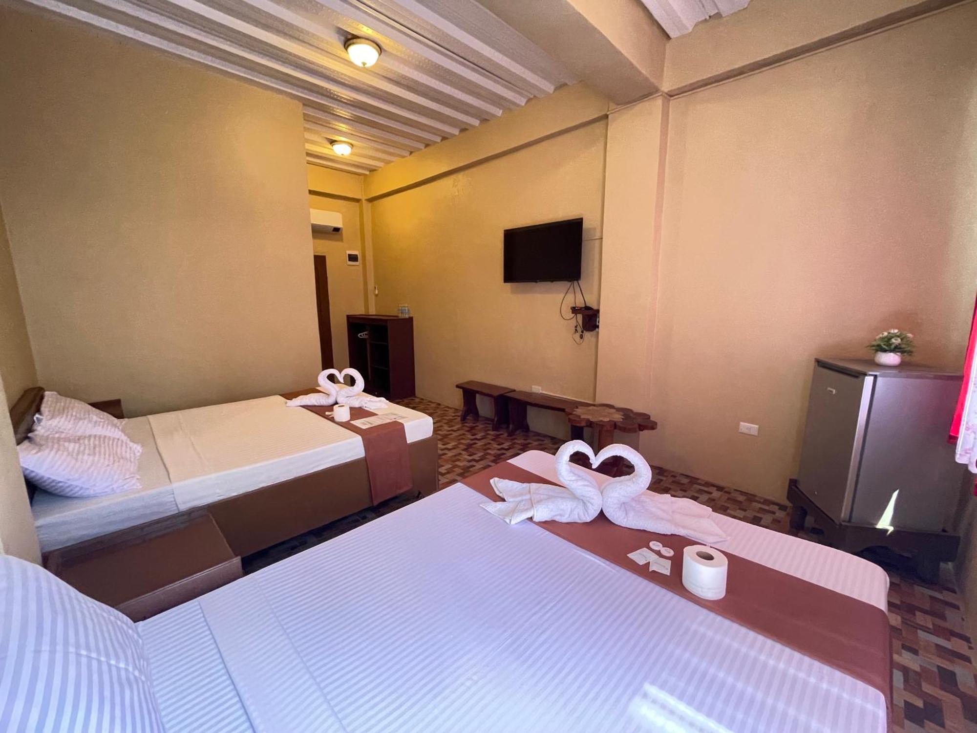 Oceanfront Beach Resort シキホール エクステリア 写真